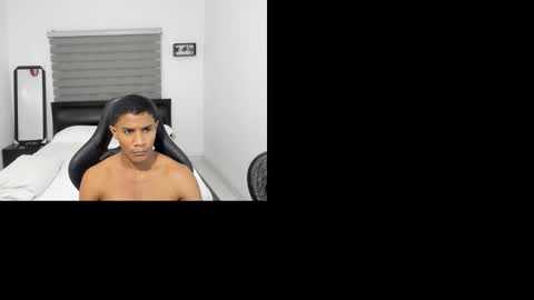 Ethan  online show from October 27, 4:45 am