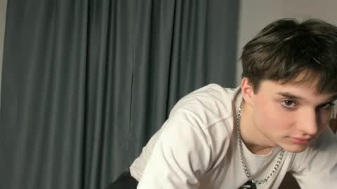 Henry online show from March 12, 8:34 pm