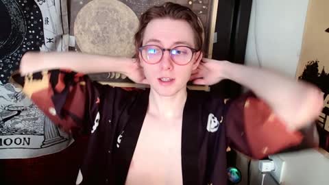 Barry online show from February 6, 11:42 am