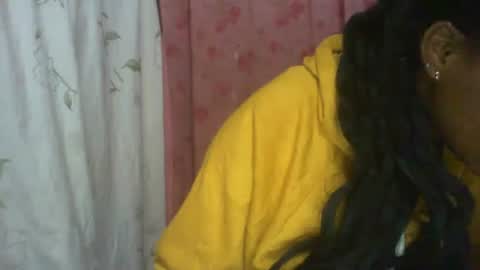 couleur_vanille online show from September 12, 1:29 am