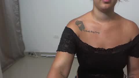  ALEJANDRO Y EMILY  online show from July 31, 5:36 pm