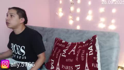 Snapshot of coupleperv666 chatting on September 29, 1:04 am COUPLE PERV online show from September 29, 1:04 am