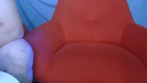 coupleshow88 online show from December 5, 5:33 pm