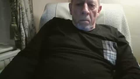 courieral1 online show from March 8, 6:56 pm