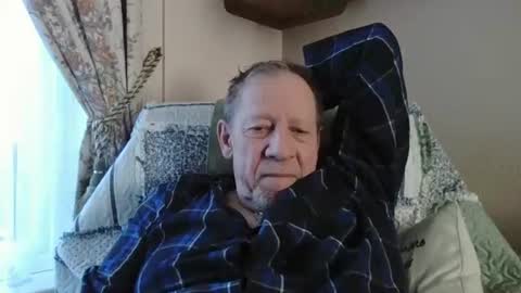 courieral1 online show from March 18, 8:31 am