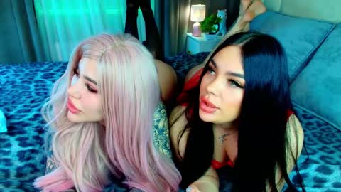 Eva online show from April 25, 4:59 pm