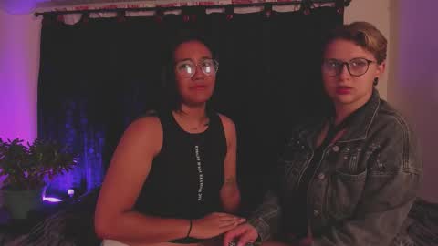 Snapshot of crazy_cakes_ chatting on September 12, 4:36 am Lexie  Rose  online show from September 12, 4:36 am