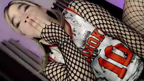 Hot Ayisha online show from November 23, 9:46 pm