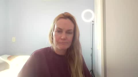 Anny online show from July 28, 5:24 pm