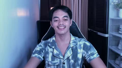 Zion online show from December 12, 10:45 am