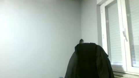 crazyboy44412345 online show from February 28, 7:34 am