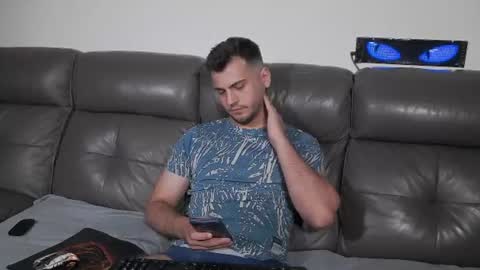 Crazy online show from July 21, 9:17 pm