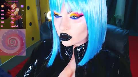 Roxy online show from November 1, 1:32 pm