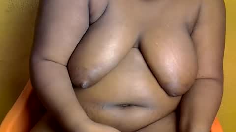 creamyposh1 online show from July 19, 4:59 am