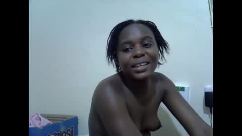 Snapshot of creamyypussyy chatting on September 26, 10:18 pm creamyypussyy online show from September 26, 10:18 pm