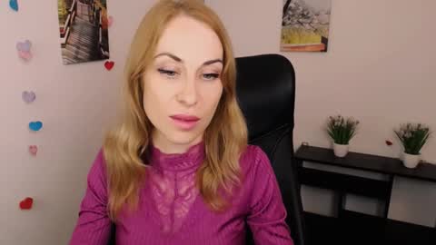 Lera online show from October 6, 1:51 pm