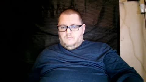 The hopeless romantic online show from January 12, 2:56 am