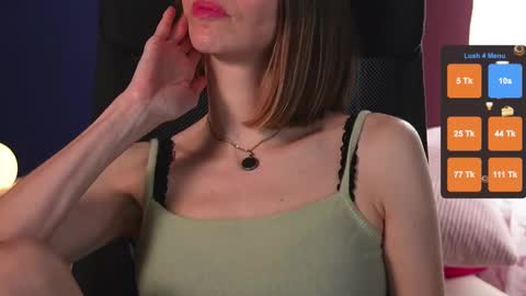 Quinn de la Creme online show from February 11, 6:23 pm