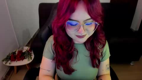 Snapshot of crimson_tati chatting on September 13, 6:38 am Tatiana online show from September 13, 6:38 am