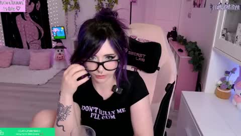 Crimson Kitten online show from April 30, 12:37 am