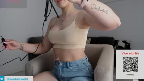 cris_tinne online show from May 8, 9:48 am