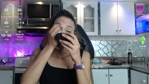 Cristina Onazis online show from May 2, 6:03 pm