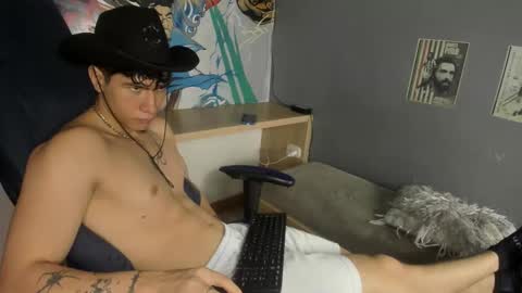 Cris online show from February 4, 3:43 am