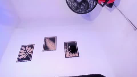 criss_zuri online show from June 27, 12:33 pm