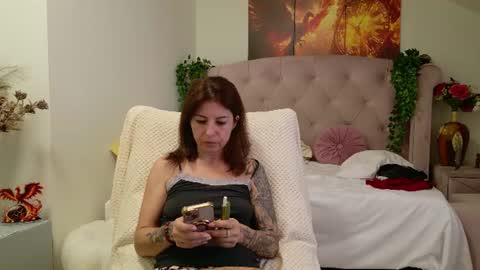 crissy_love online show from July 19, 4:48 am