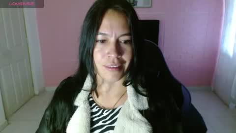 cristal541658 online show from July 21, 7:38 pm