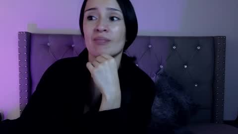  Alejandra from Wednesday to Saturday from 1000 pm to 400 am Colombian hour online show from April 25, 1:41 pm