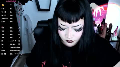 Cris online show from September 10, 8:10 pm