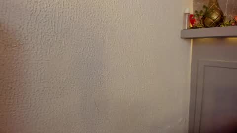 cristalbm_ online show from April 27, 1:58 am