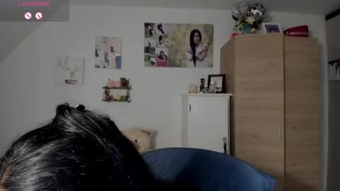 veronika online show from June 11, 1:05 am