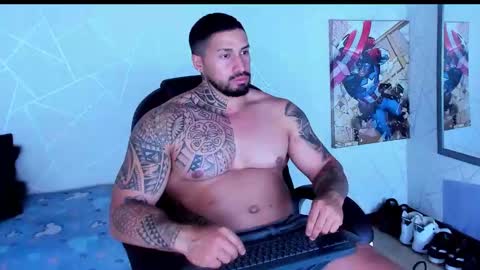 cristian walker online show from November 27, 11:07 am