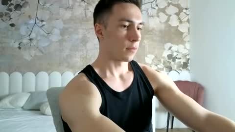 CristianoHailey online show from April 30, 6:13 pm