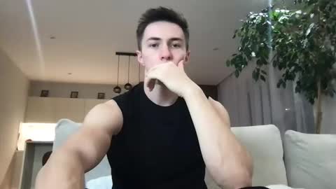 CristianoHailey online show from February 3, 8:03 pm