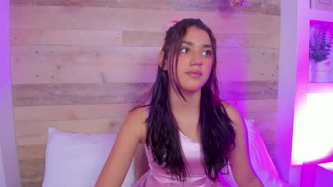 C R I S T I N online show from June 28, 2:29 am