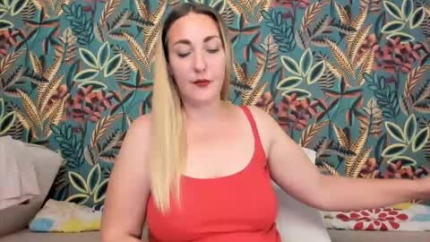 Cristina online show from November 26, 5:42 pm