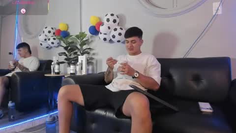 Cristopher online show from June 25, 1:16 pm