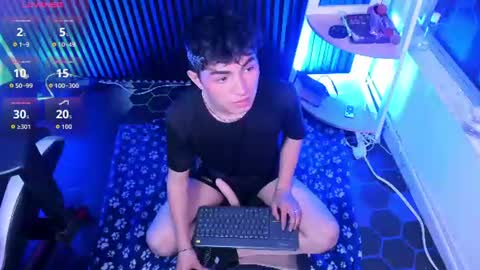 Cristopher  online show from July 1, 10:07 pm