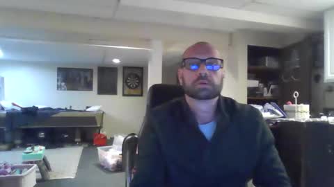 billybasement online show from May 17, 4:22 am