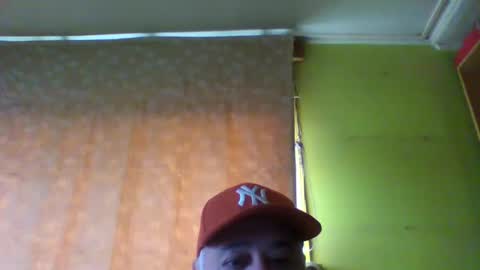 crmperez online show from March 18, 6:47 pm