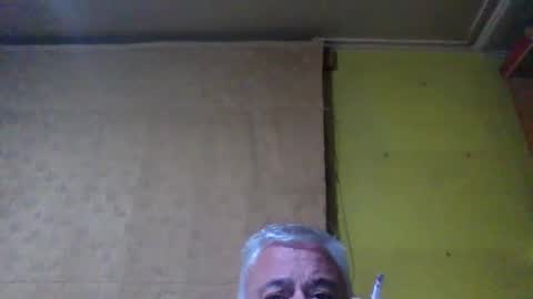 crmperez online show from March 27, 1:22 am