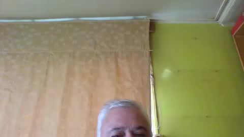 crmperez online show from March 13, 8:56 pm