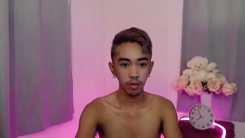 crocodale online show from October 19, 4:28 am