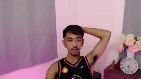 crocodale online show from September 26, 12:57 pm