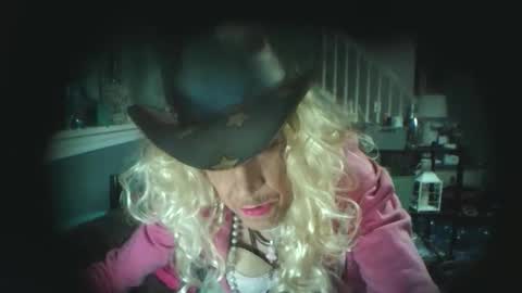 crossdrsr1 online show from March 29, 4:14 am