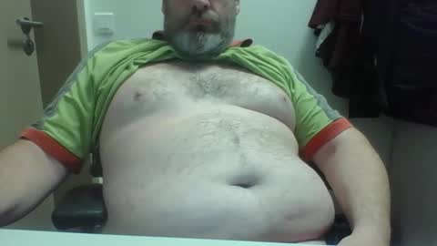 Crouch1 online show from October 20, 8:08 am