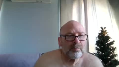 fun guy online show from April 24, 1:13 pm